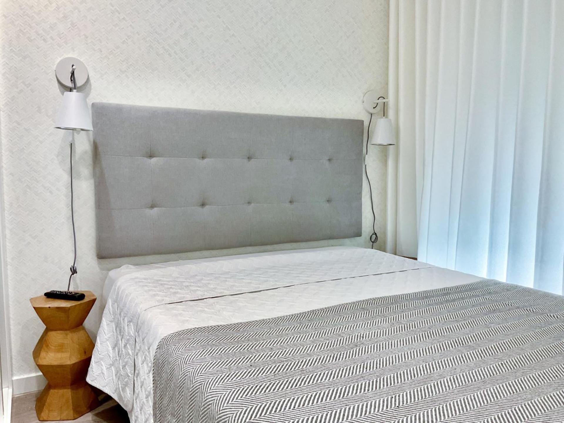 House Alzira Nazare